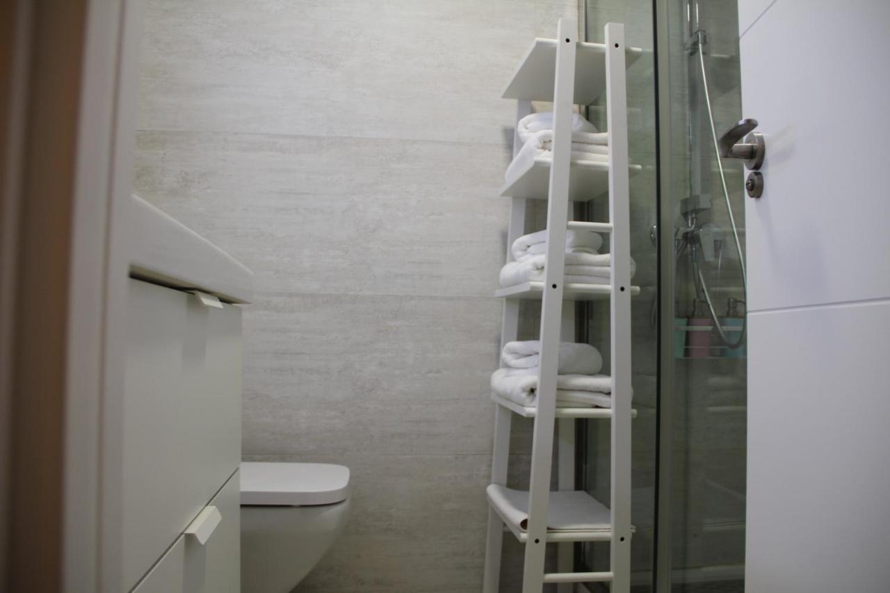 Estudio Luxury Primera Linea de Playa Almuñecar Parking Gratuito Exterior foto